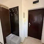 Porto Beachfront Apartamento Chernomorets