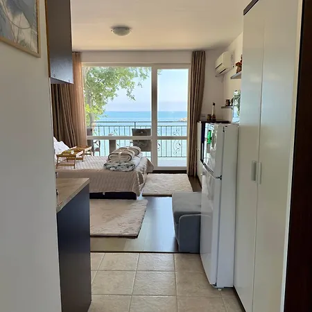 Porto Beachfront Apartmán